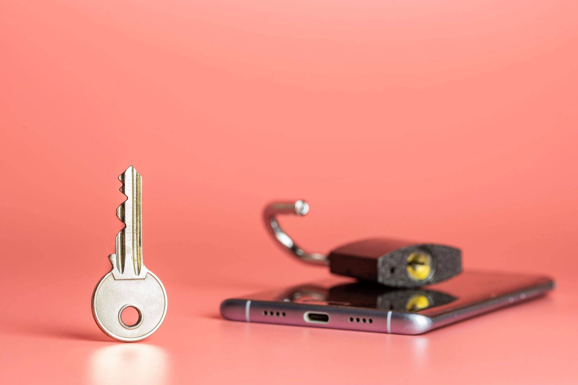 smart-phone-security-concept